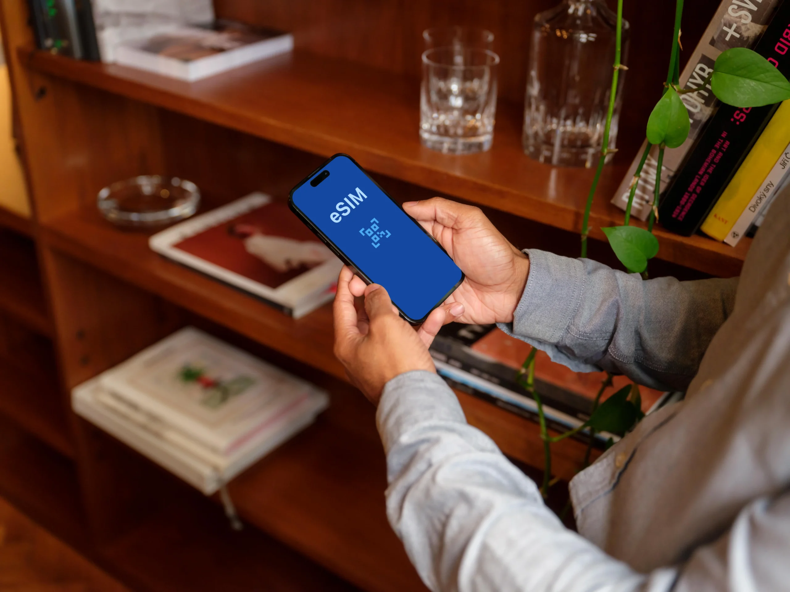 set up 2 esim profiles